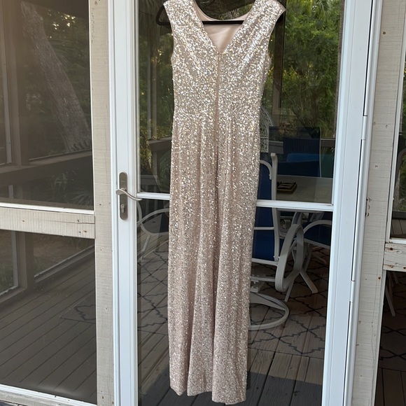 Gorgeous Dress - Picture 8 of 9